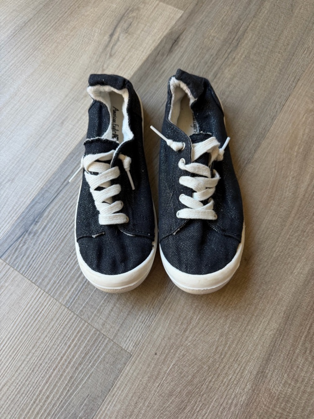 American Eagle Outfitters Black Canvas Sneakers with White Accents